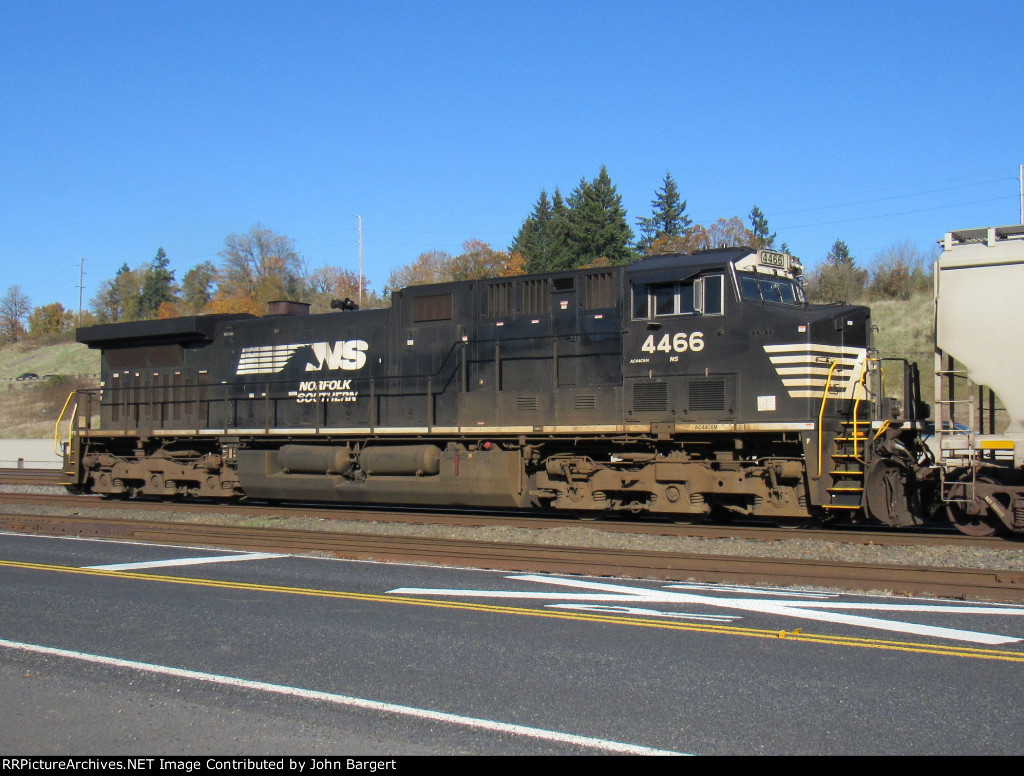 NS 4466 AC44C6M
